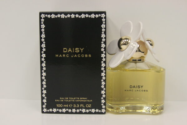 Daisy by Marc Jacobs Women EDT Spray